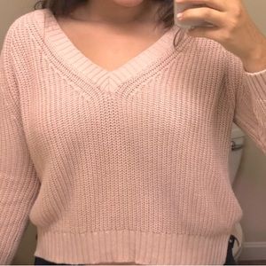 Forever 21 pink crop sweater with knit on sleeves